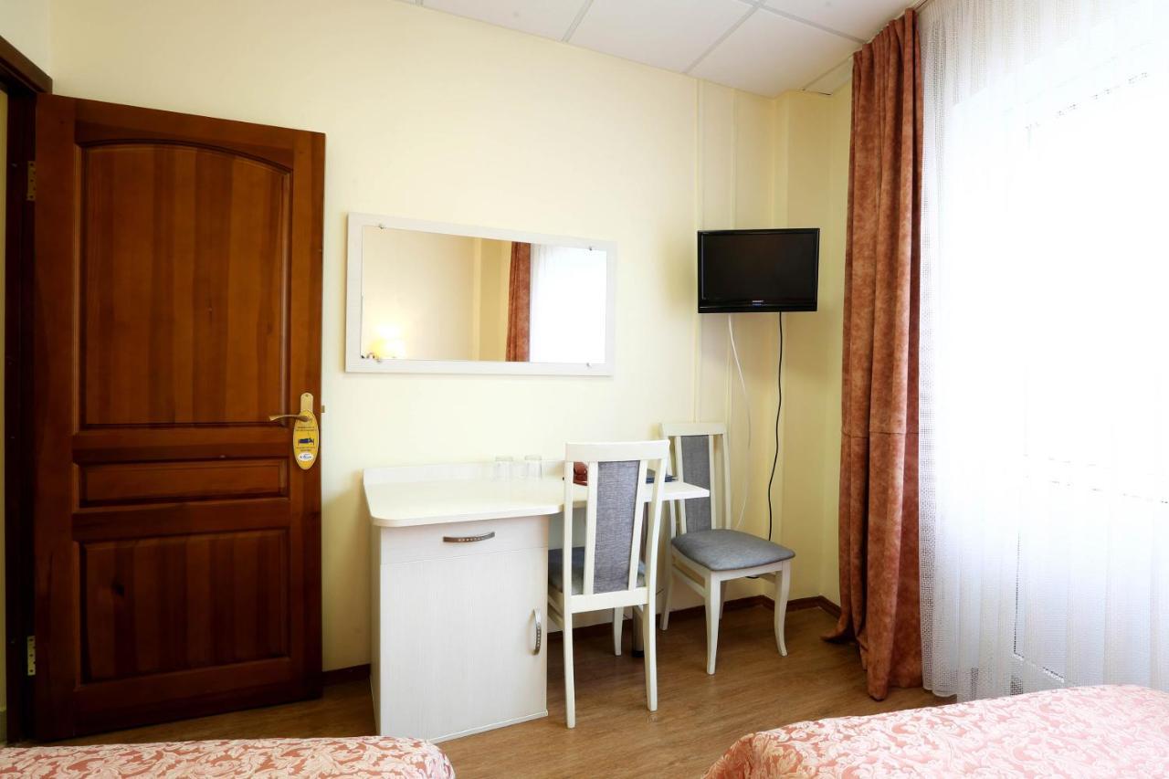 Voyage Hotel Minsk Eksteriør billede