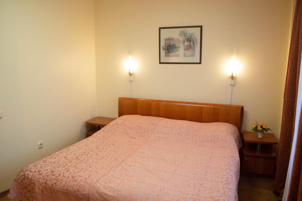 Voyage Hotel Minsk Eksteriør billede